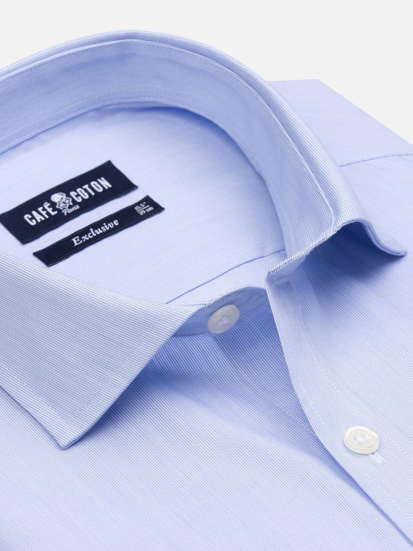 Chemise en mille raies ciel