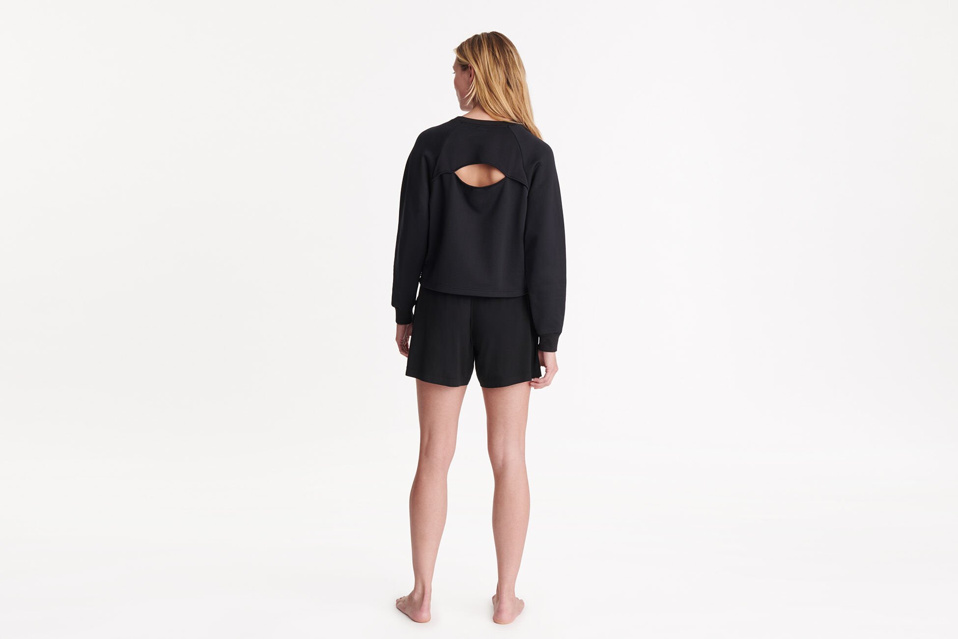 Ebony Sweatshirt BLACK