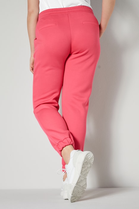 Stretchhose mit seitlichen Eingrifftaschen