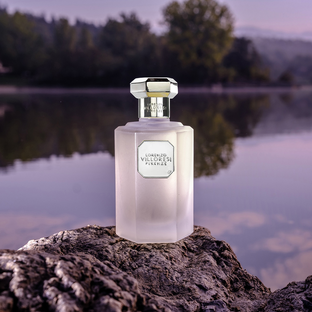 Teint de Neige Gift Bottle 100ml