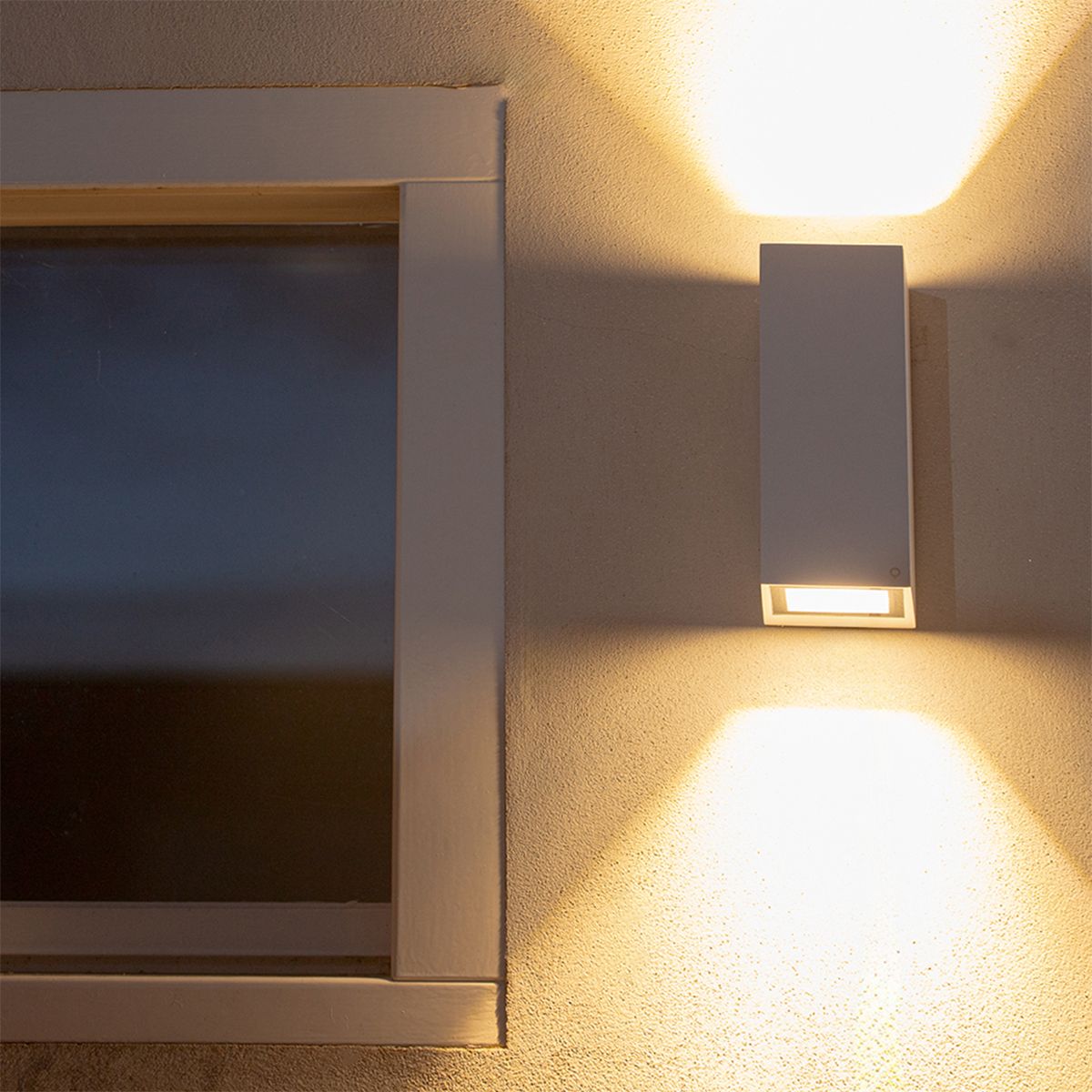 Moderne wandlamp wit 2-lichts AR70 IP54 - Baleno