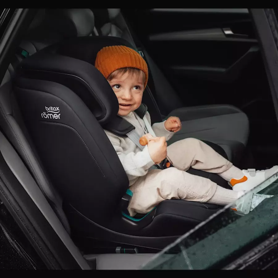 Britax Römer Diamond Kindersitz Versafix i-Size Night Blue