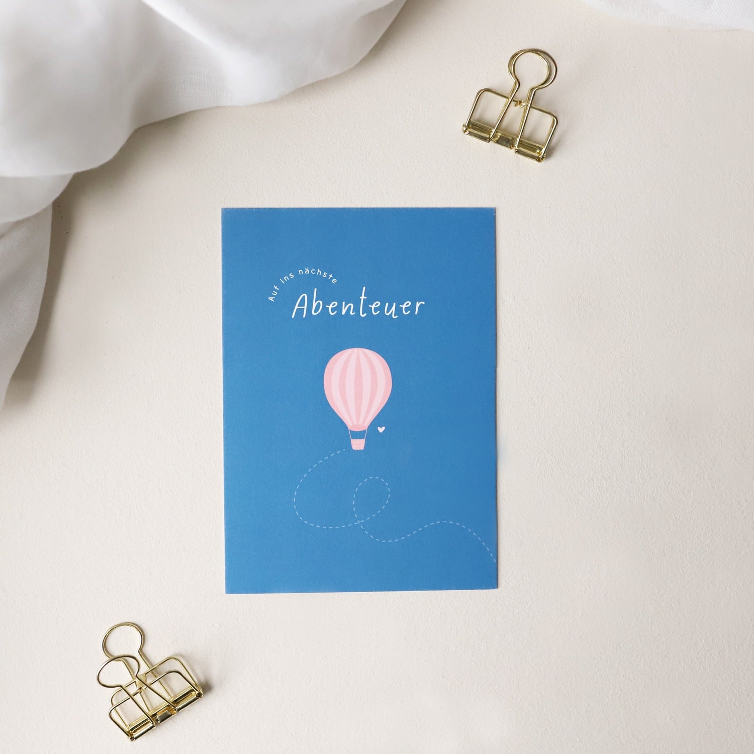 Postkarte „Auf ins nächste Abenteuer