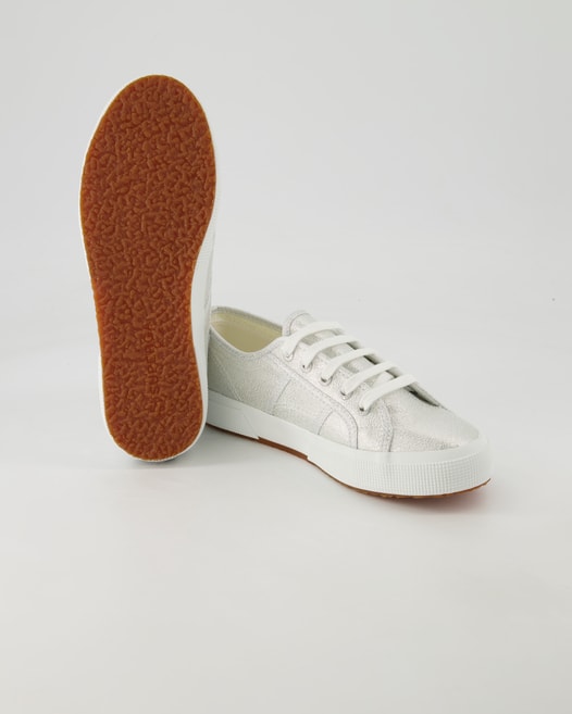 Superga 2750-Lame Schnürschuhe in Silber
