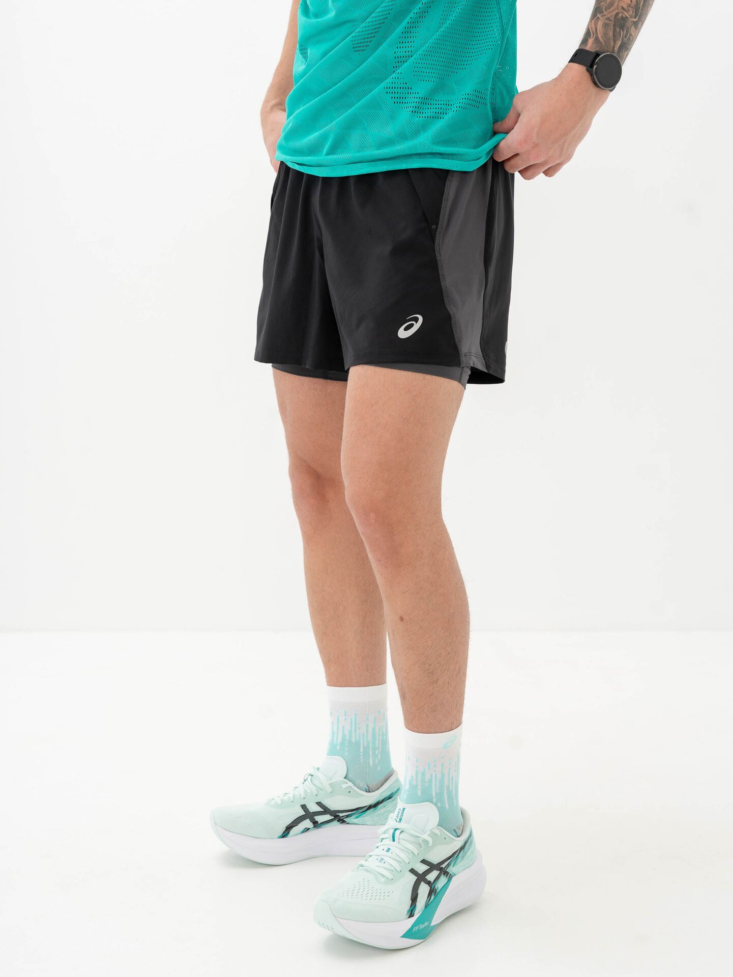 Road 2n1 5in Shorts