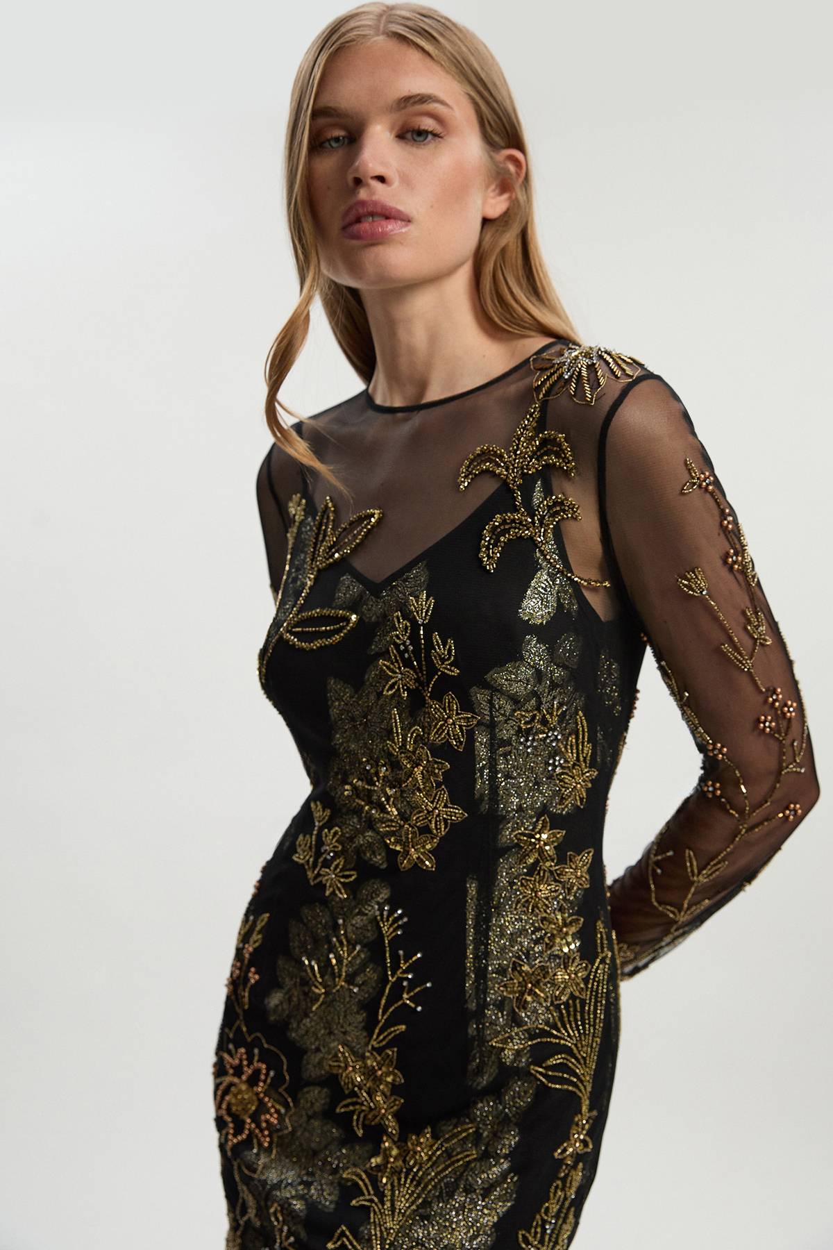 KarenMillen Robe Longue en Georgette Métallisée Tissée Ornée d'Appliqués Floraux