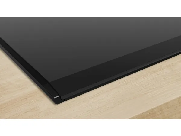 Bosch Serie 8 PXX895D66E, Sort, Indbygget, 80 cm, Zone induktionskogeplade, Keramisk, 4 zone(s)
