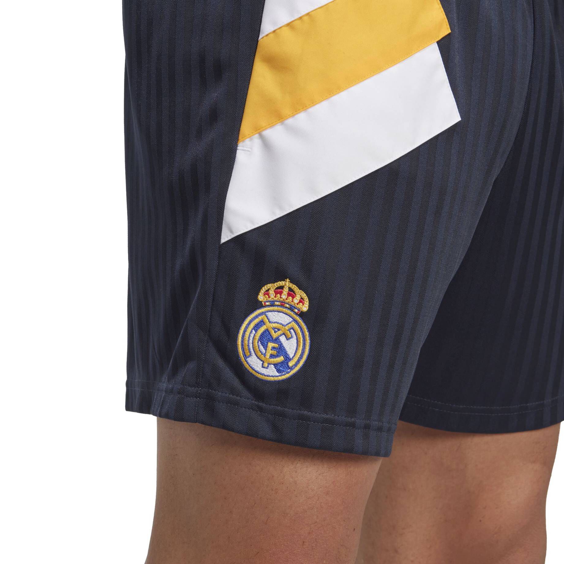 adidas Performance| Herren Fußballshorts REAL ICON SHORTS