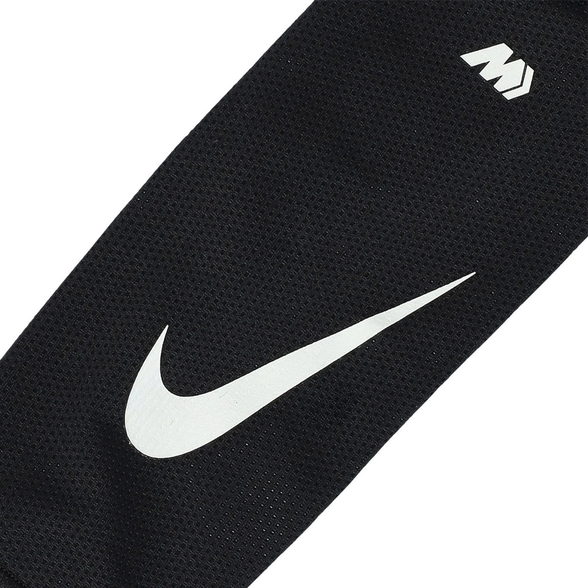 Caneleira Nike Mercurial Lite Kylian Mbappé