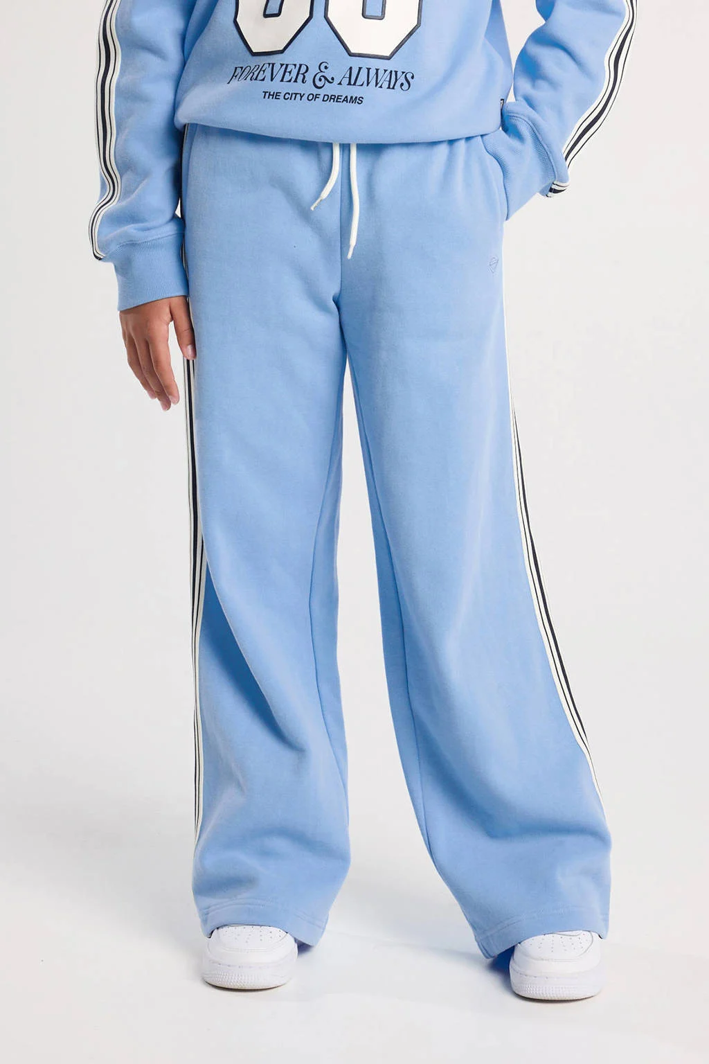 America Today blauw