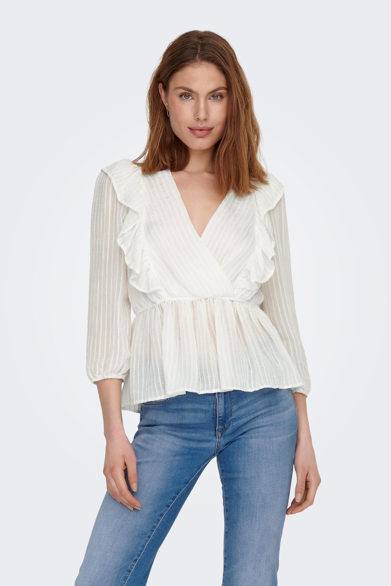 Blusa com decote em V e mangas 3/4