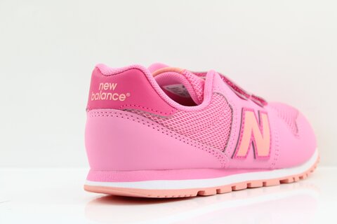 New Balance Sneaker