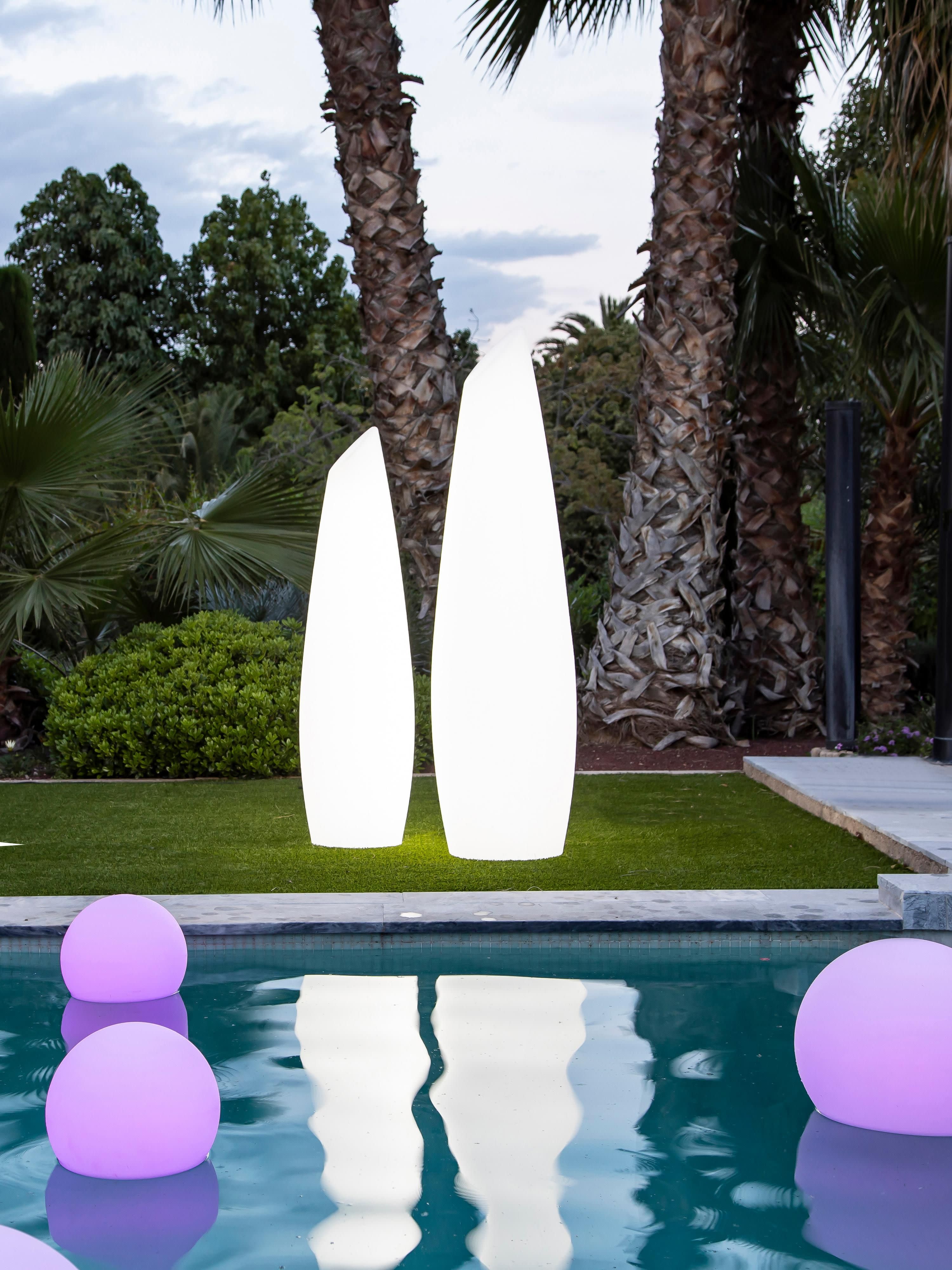 Drijvende solar LED tuinlamp Buly met kleurverandering en afstandsbediening, dimbaar