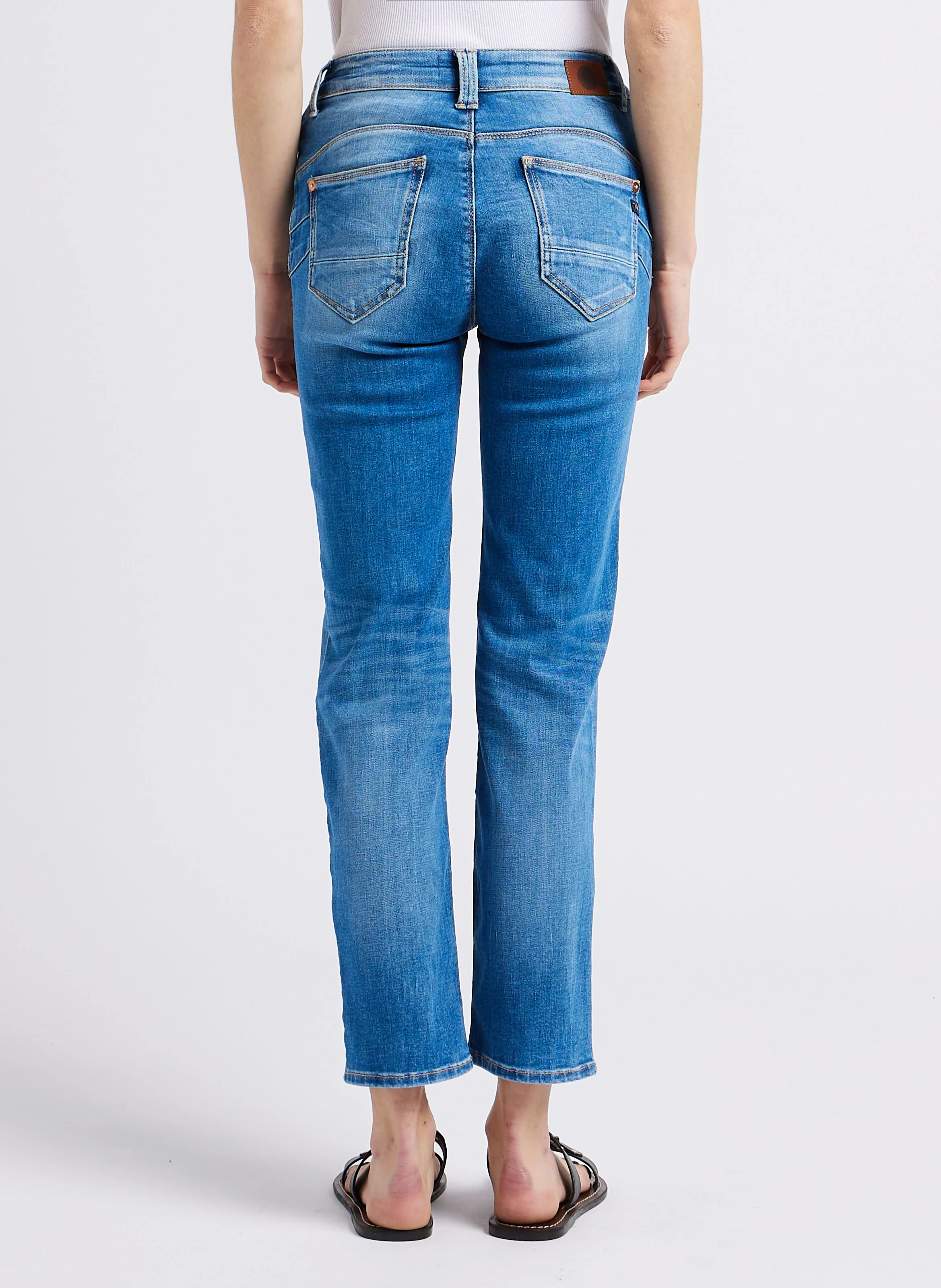 PULPHC16 - Jean high slim-fit 7/8ème asymétrique taille haute| Bleu