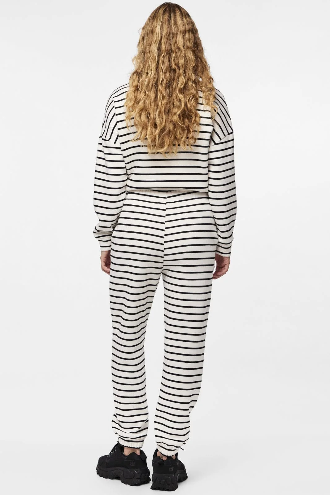 Pieces Pcchilli Sweat Pants Stripes 17146885