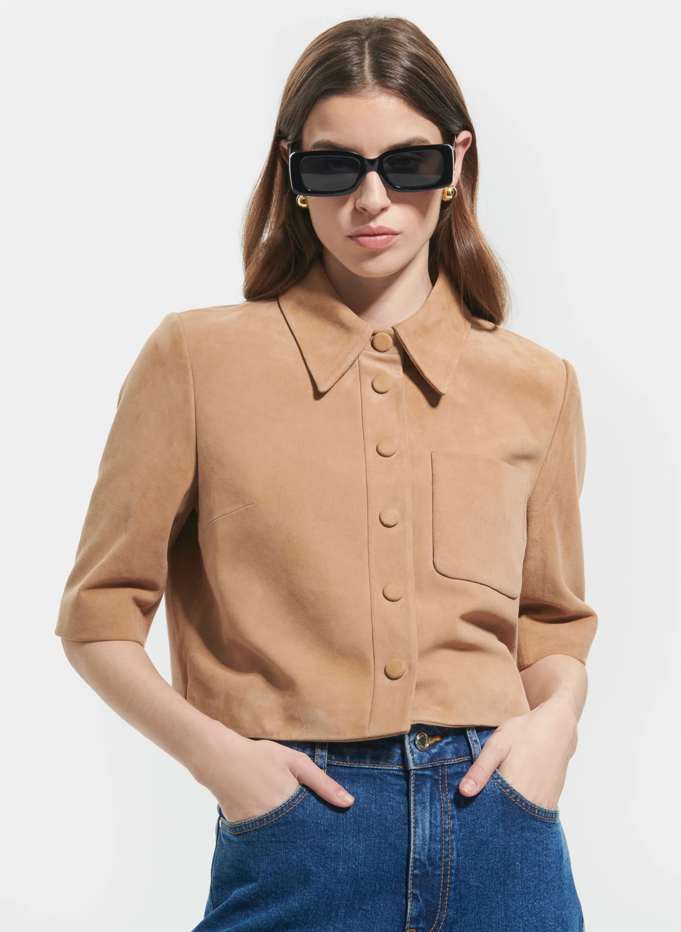CELINA - Chemise courte droite en cuir velours | Beige