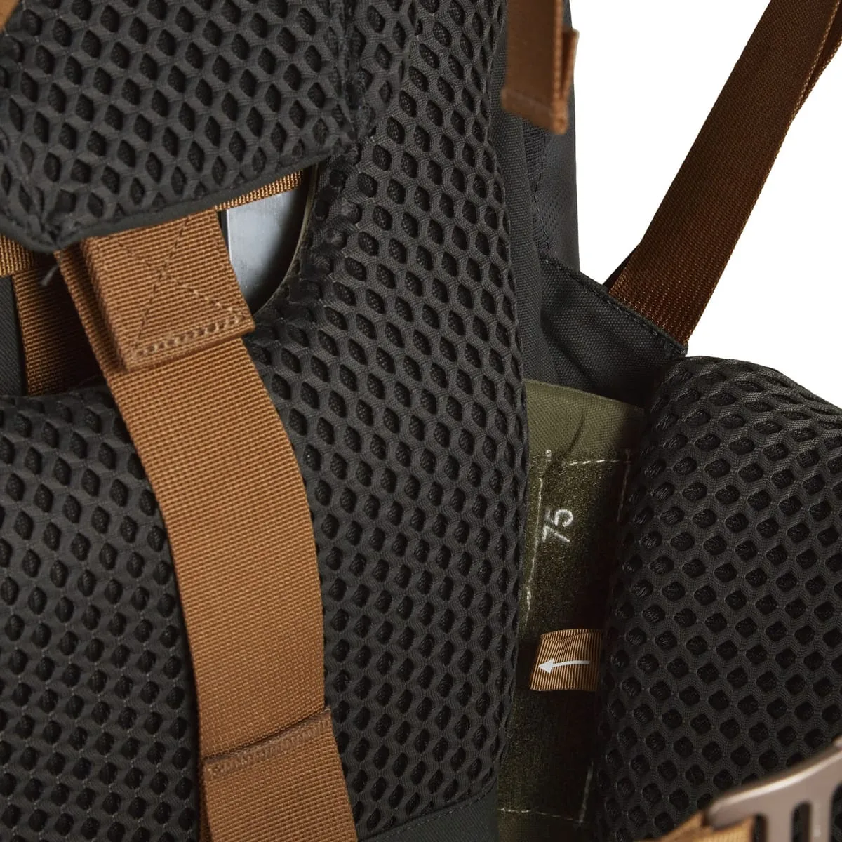 Lundhags Saruk Expedition 110+10 L Regular Long Forest Green