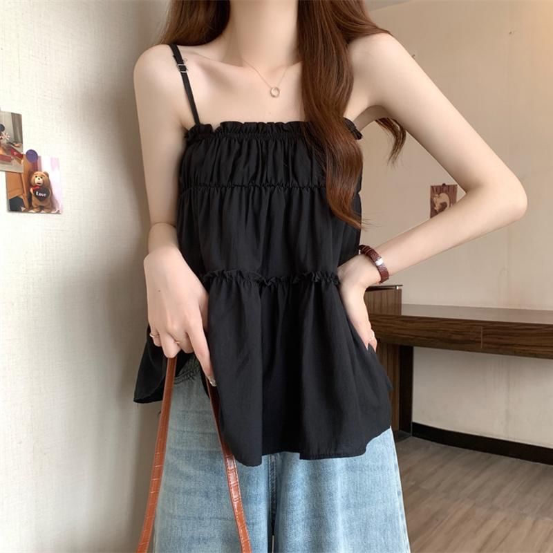 Moon City - Effen, vloeiende camisole top met ruches