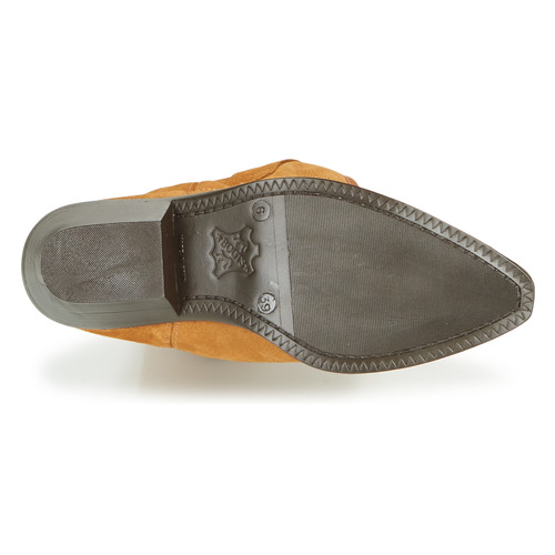 Betty London - LOVA - Camel