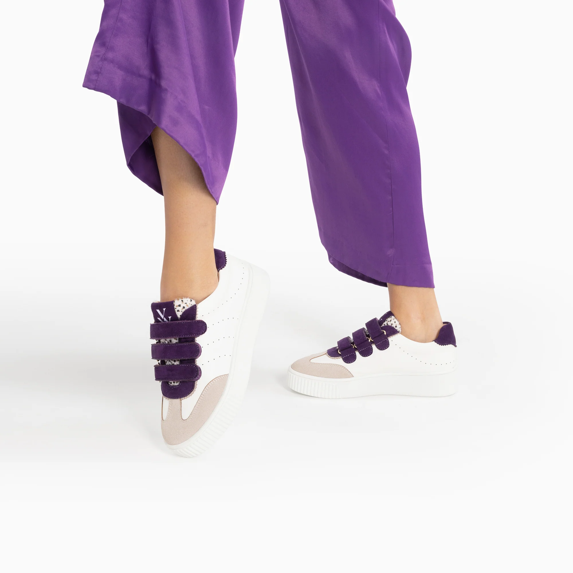 Sneakers-Baskets Marie blanc et violet à scratchs