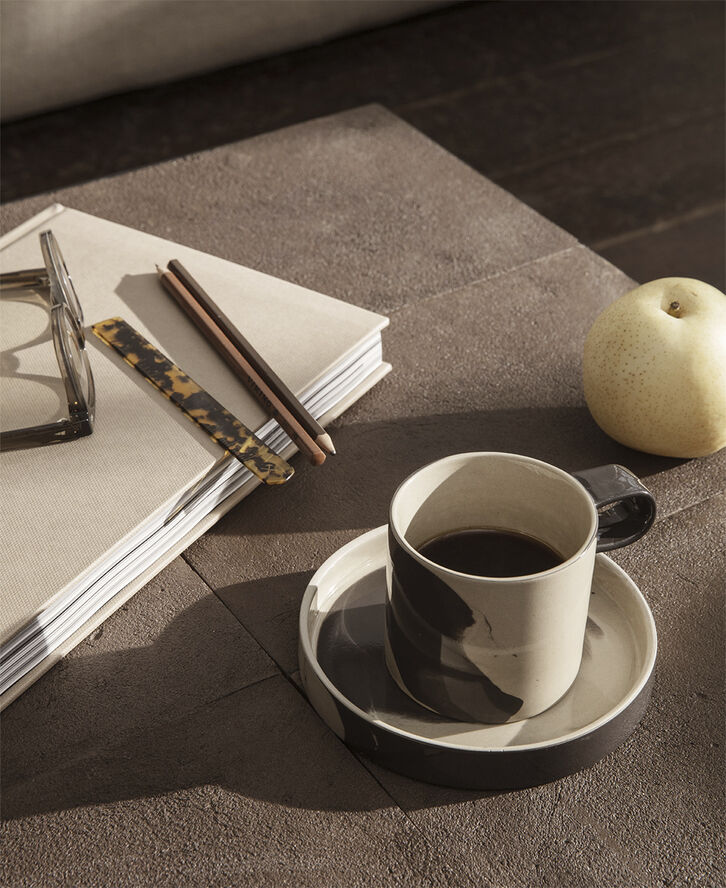 ferm LIVING Inlay Cup with Saucer - Sand/Brown Sand/brown