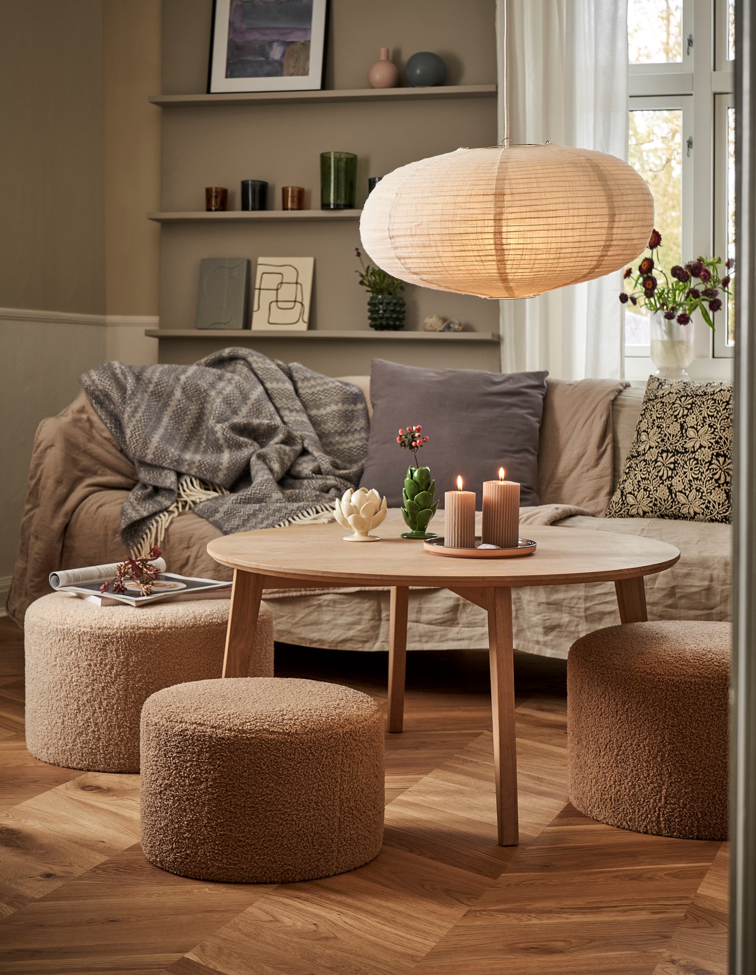 Puf i teddystof | Polyester. 30 x 50 cm. | Off White