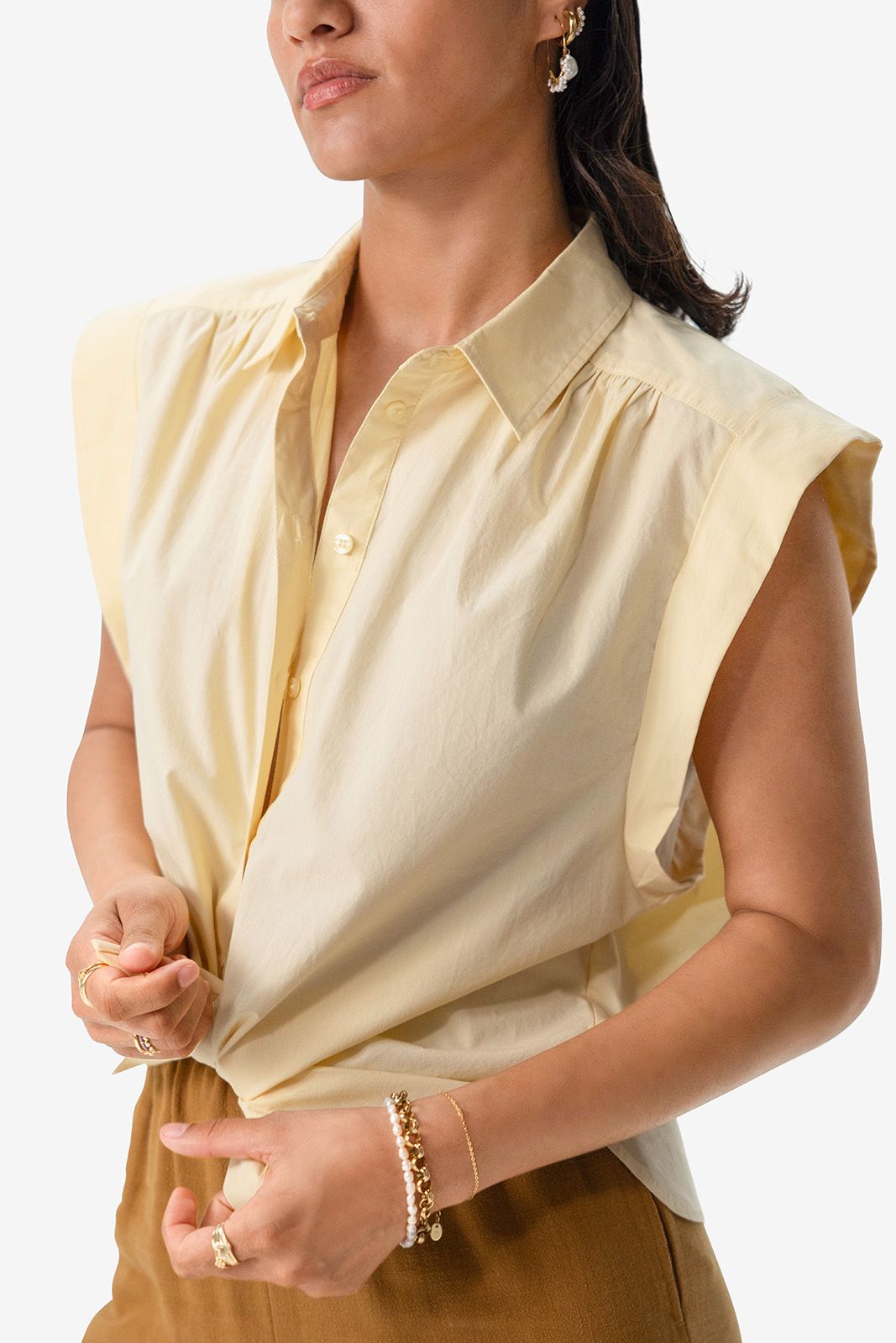 Gele mouwloze blouse