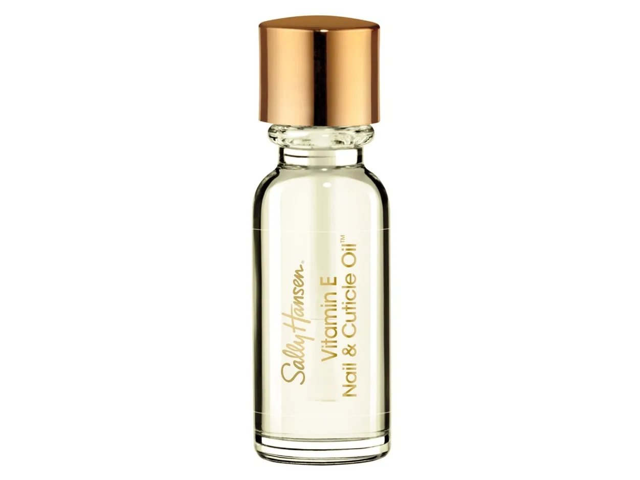 SALLY HANSEN_Vitamin E Nail & Cuticle Oil regenerating cuticle and nail oil 13.3ml