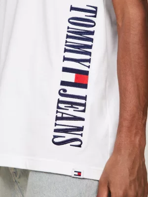 Camiseta de malha escovada com logo de arquivo
