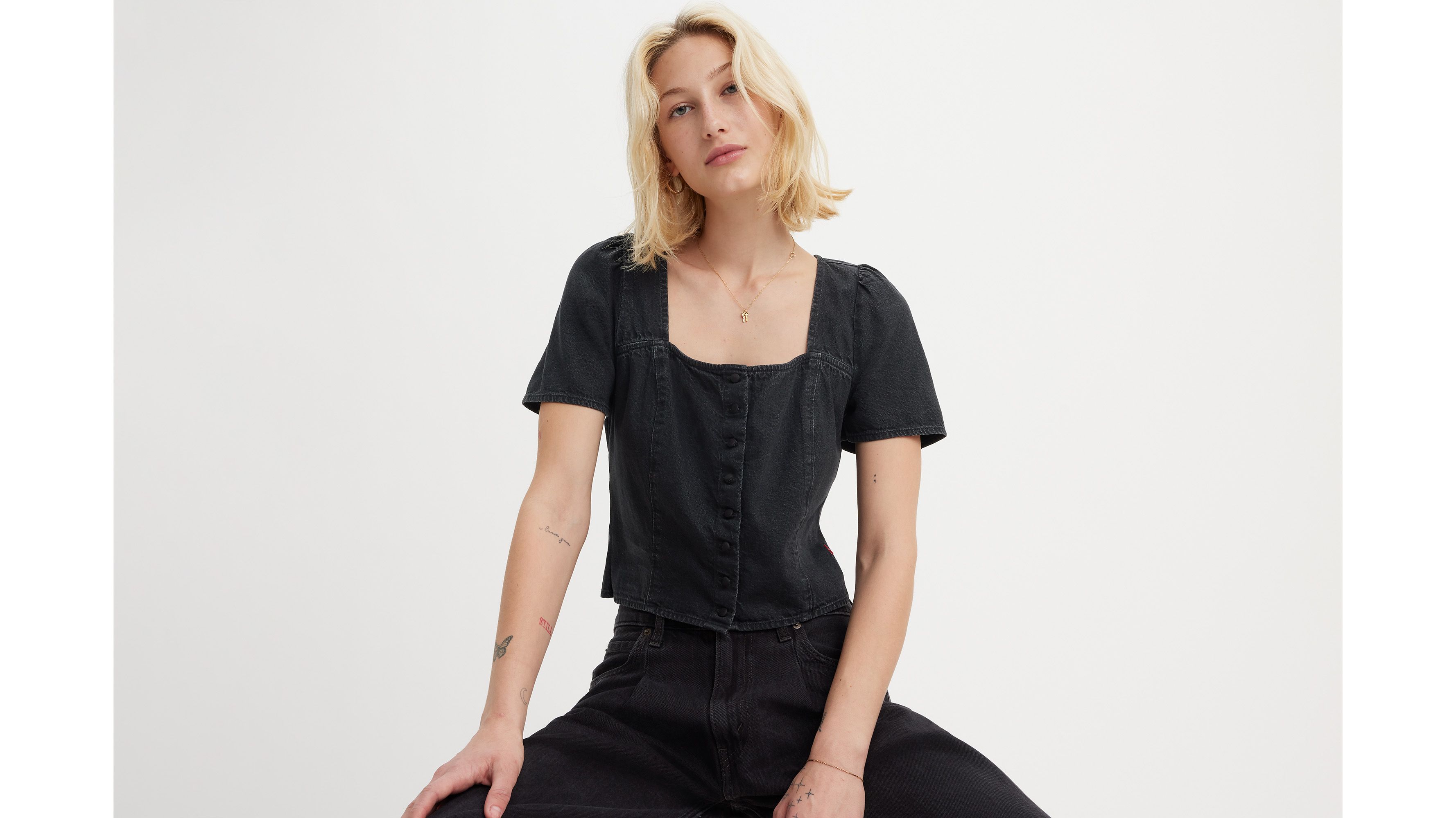 Pascale Short Sleeve Blouse - Dark Ages 3 - Noir