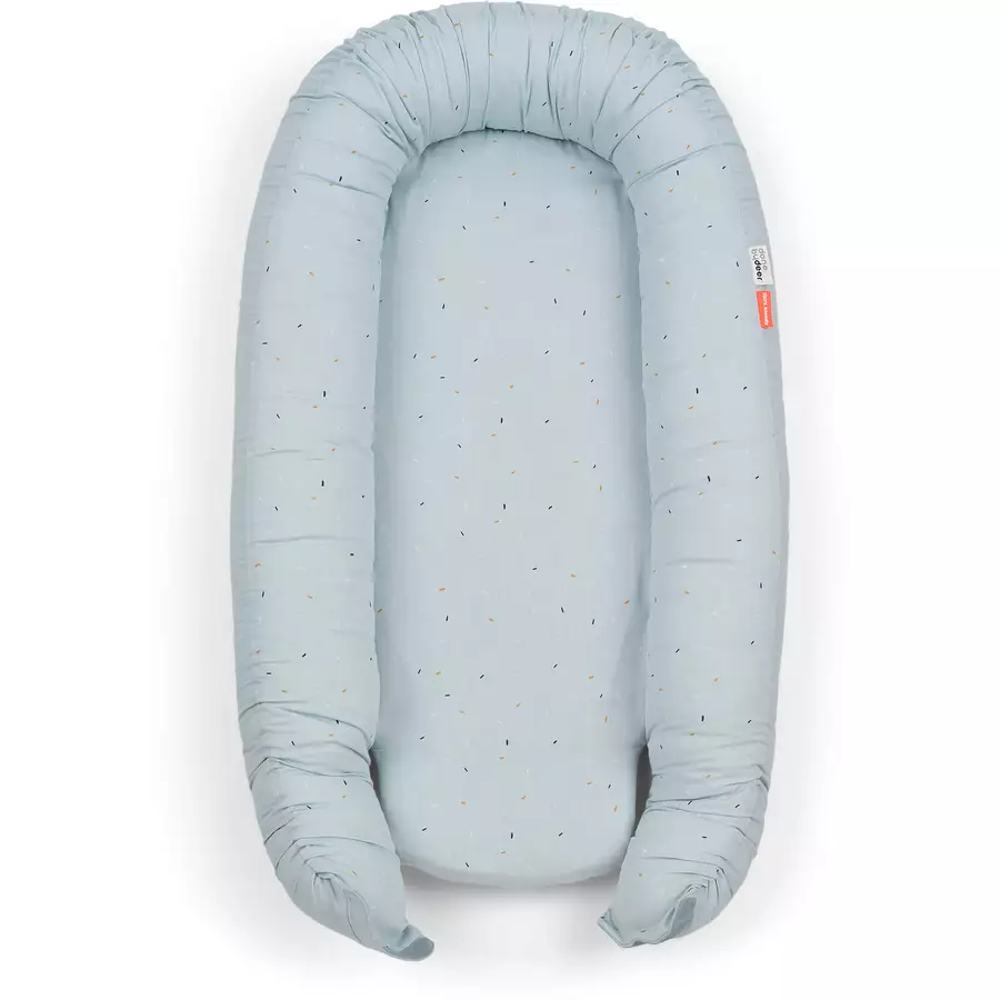 Done by Deer™ Babynest Confetti Blau