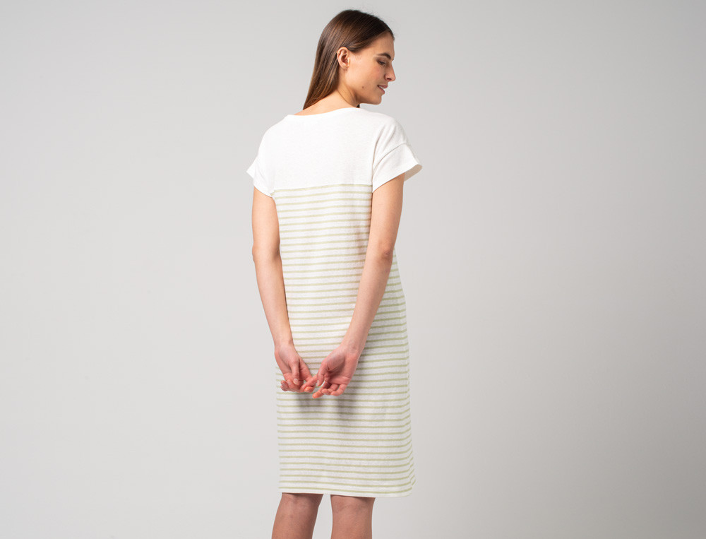 Chemise de nuit-Grandeur nature