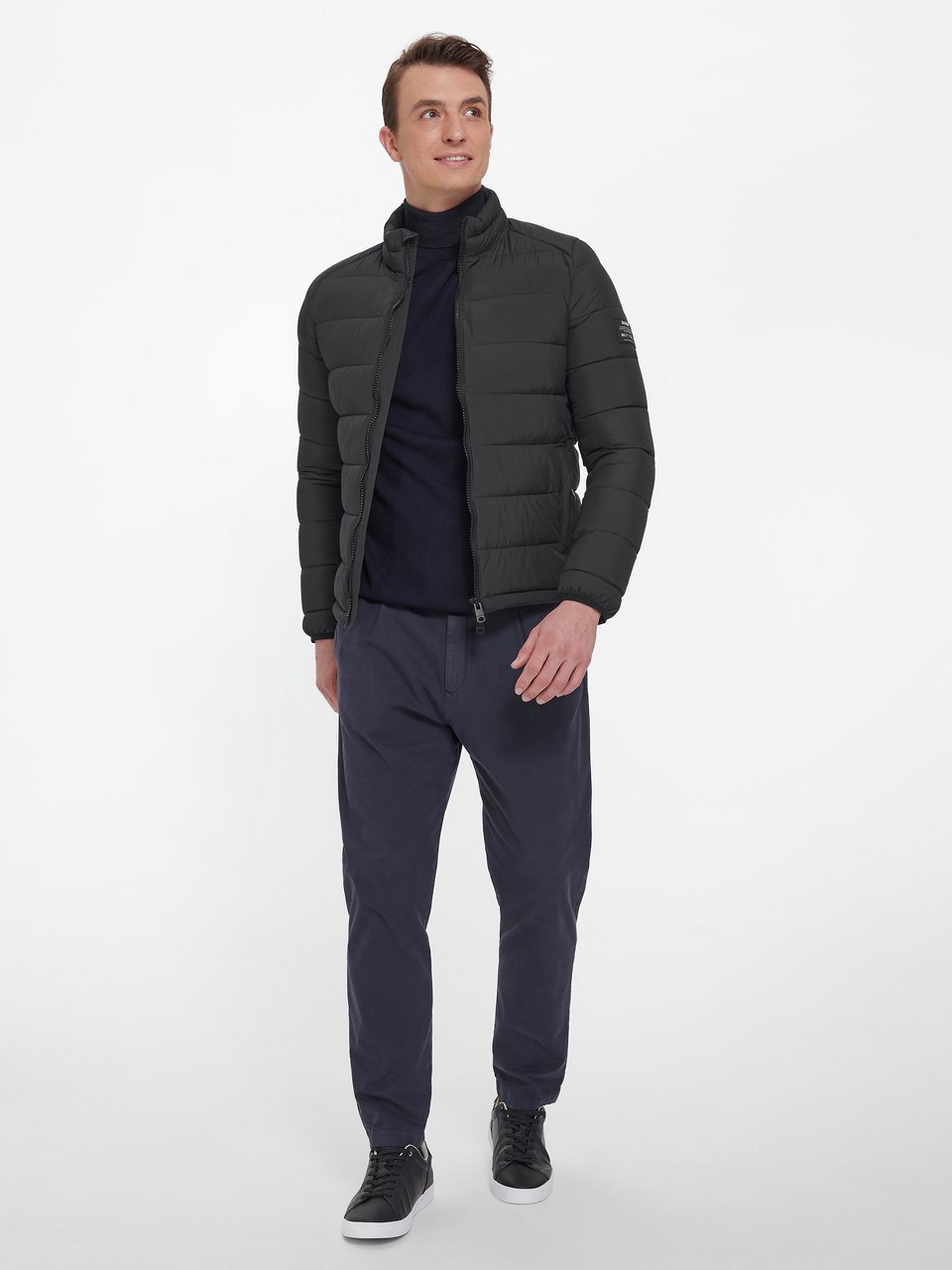 Steppjacke mit Stehkragen