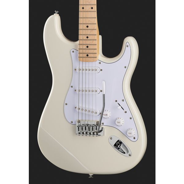 Squier Affinity Strat MN OW Bundle