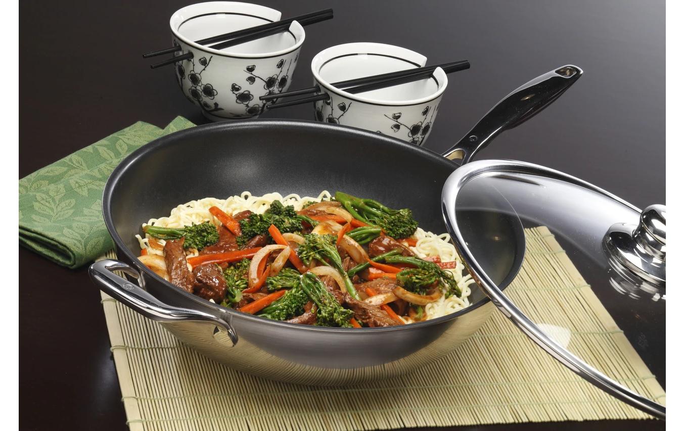 Wok XD Nonstick Clad mit Deckel 32 cm<br>Antihaftbeschichteter Wok