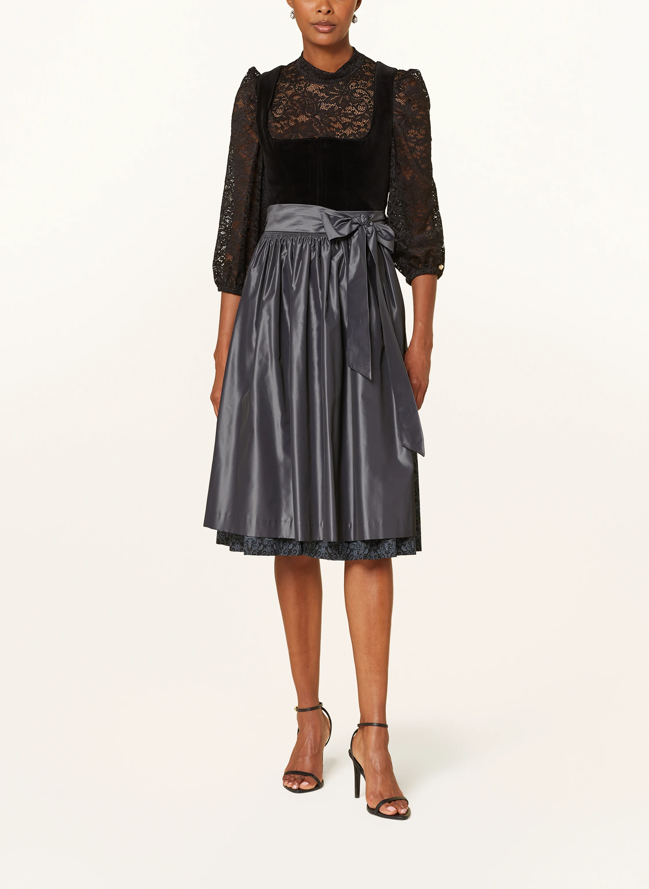 AlpenHERZ Dirndlbluse ZOE aus Spitze