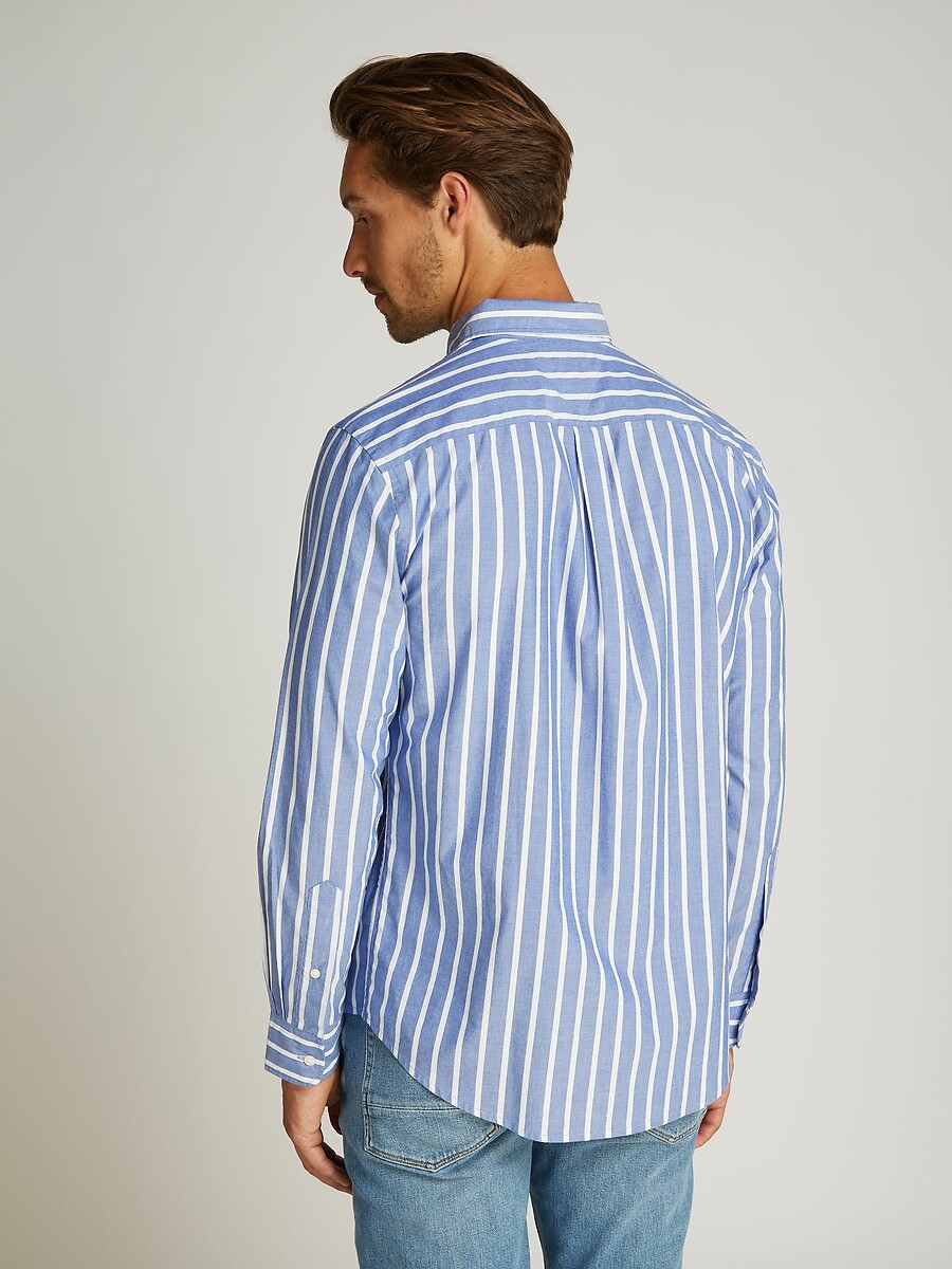 TOMMY HILFIGER<br>Camisa listrada de popeline flexível