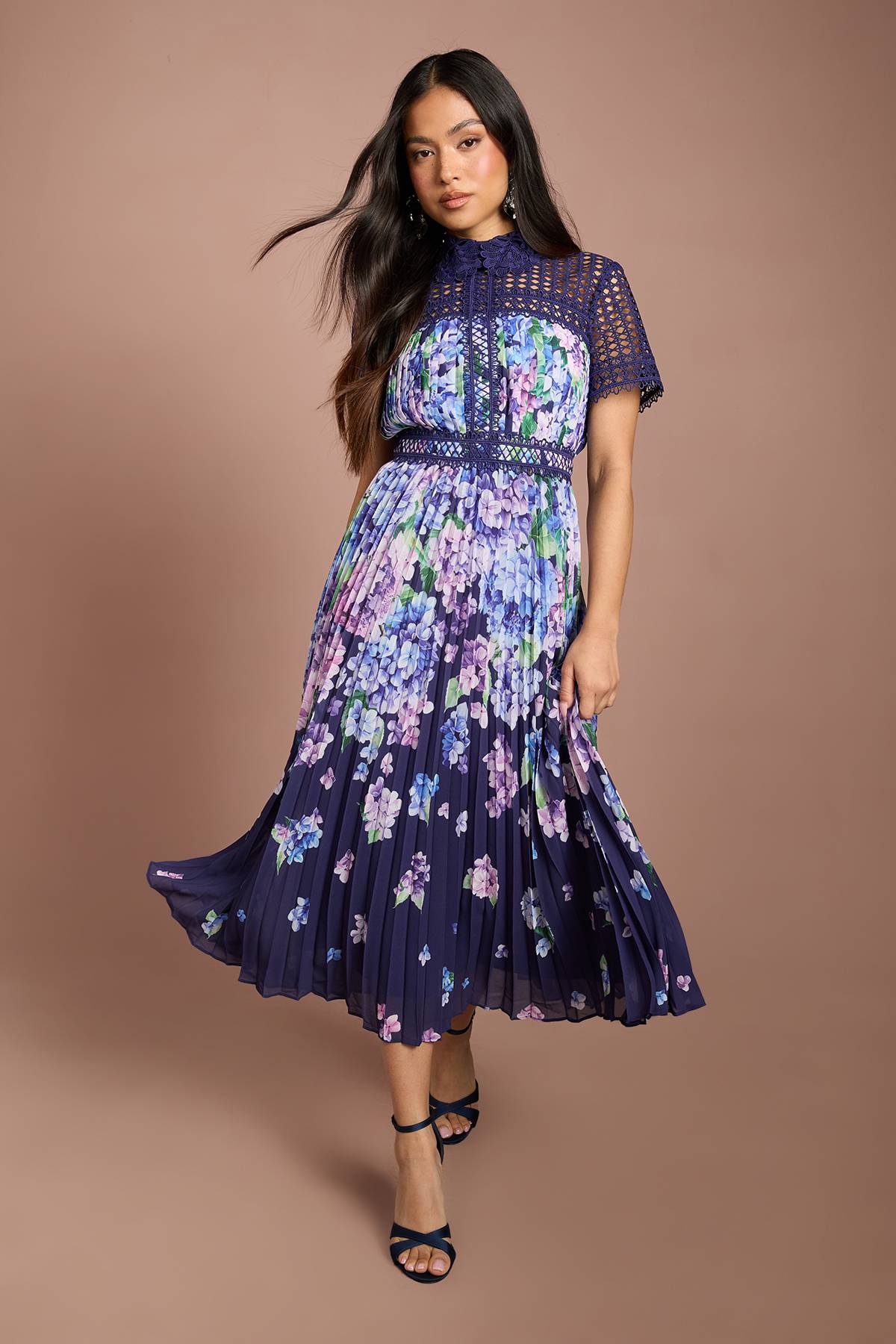 Coast Robe Midi Plissée Imprimée À Dentelle Lisa Tan Petite