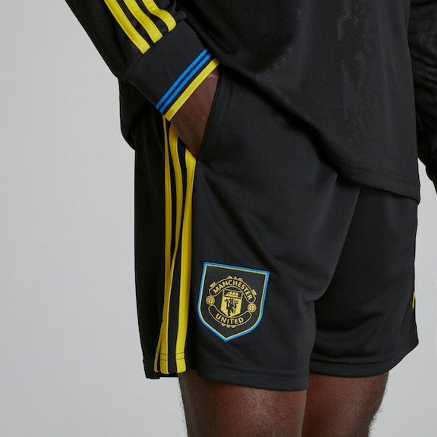 adidas Manchester United 3rd Short 2025/2026