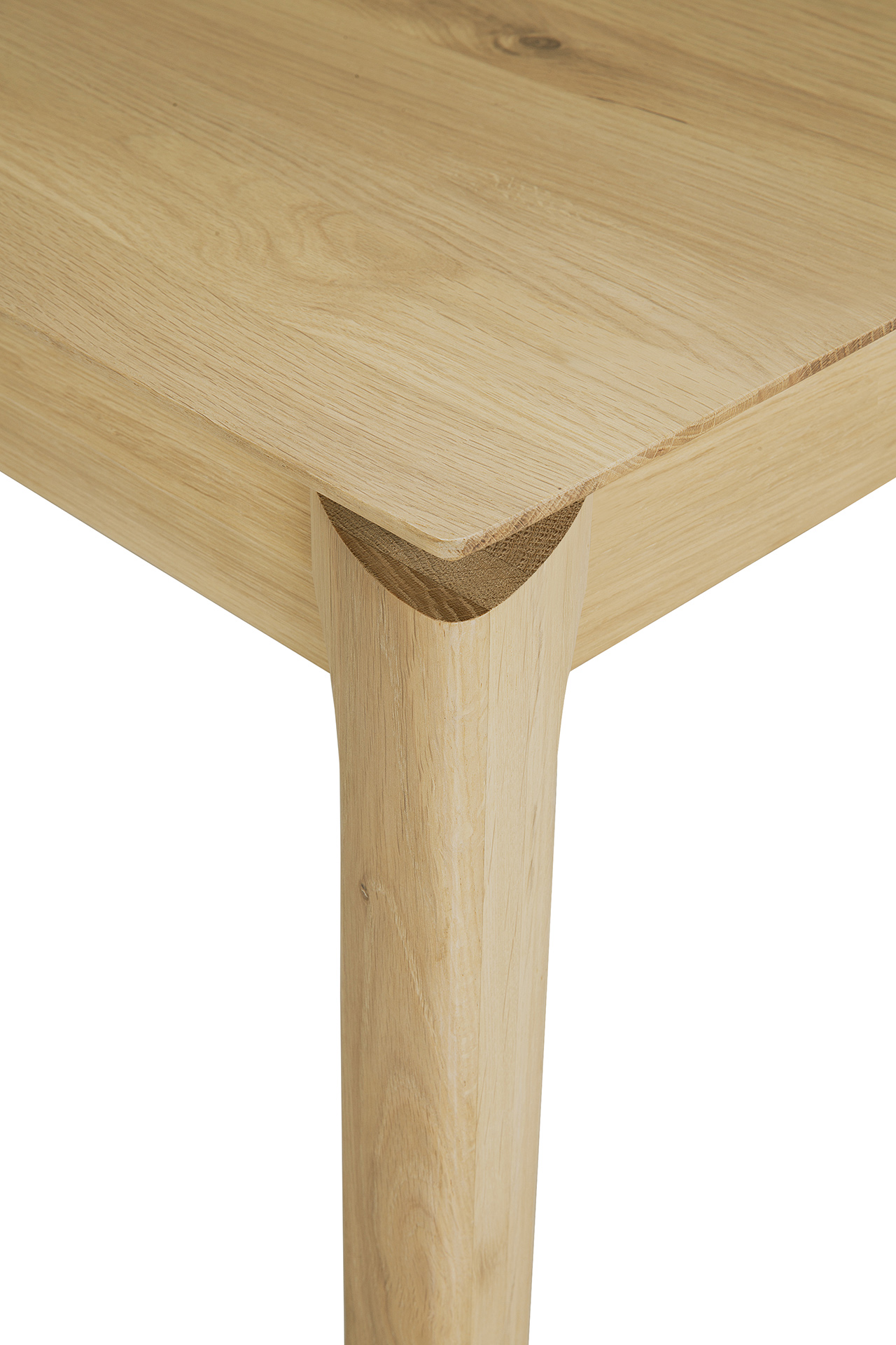 Eettafel Bok 145x145 cm eiken gelakt