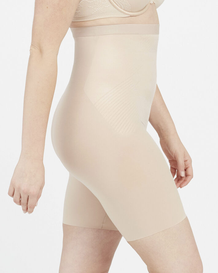 Spanx Thinstincts® 2. 0 High-Waisted Mid-Thigh Short Champagne beige