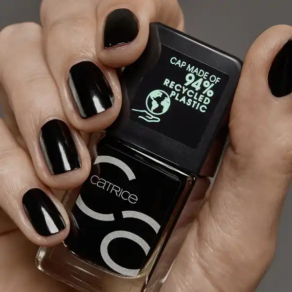 Iconails Gel Lacquer 20 Black To The Routes