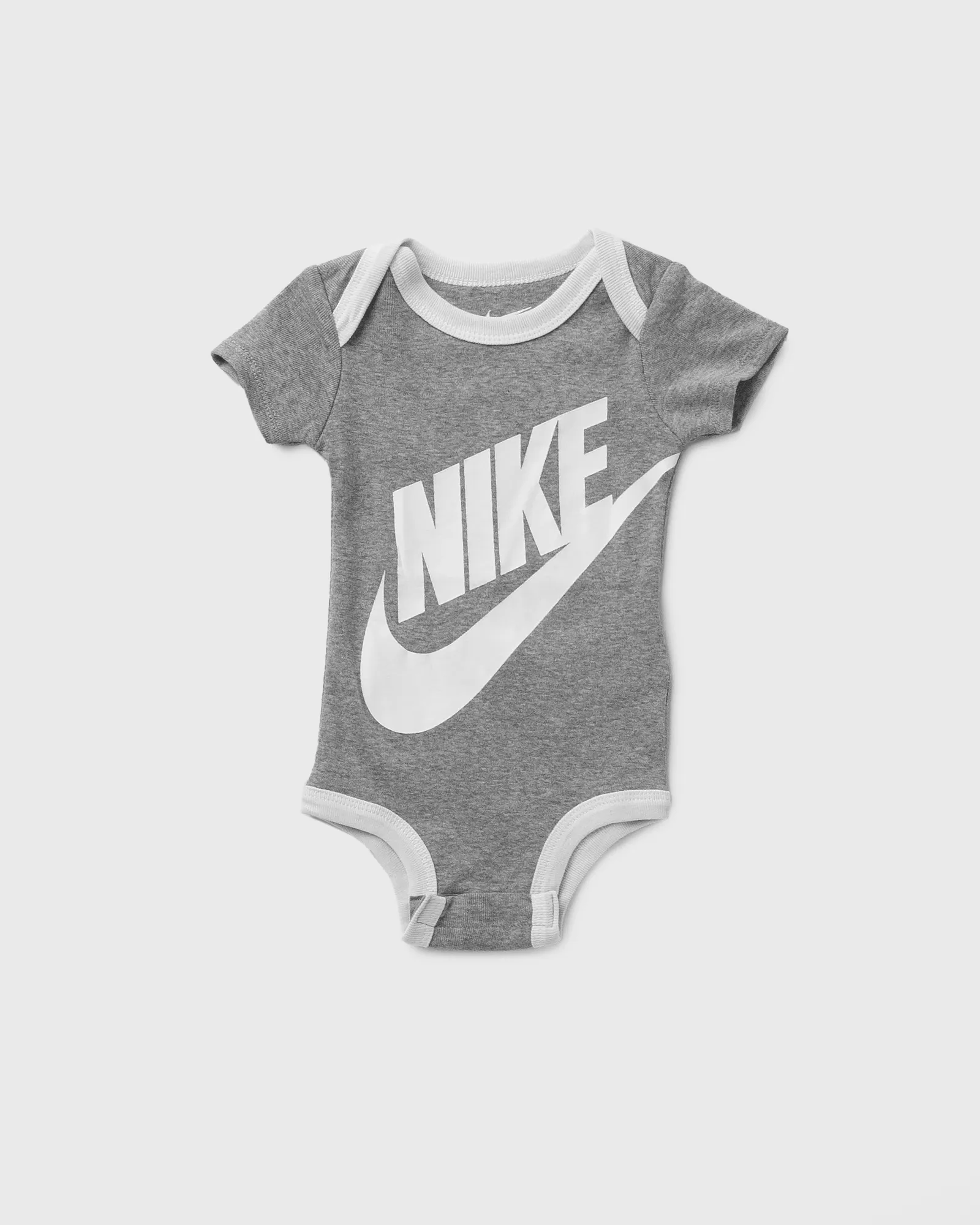 Nike FUTURA LOGO HAT/BODYSUIT/BOOTIE 3 PIECE
