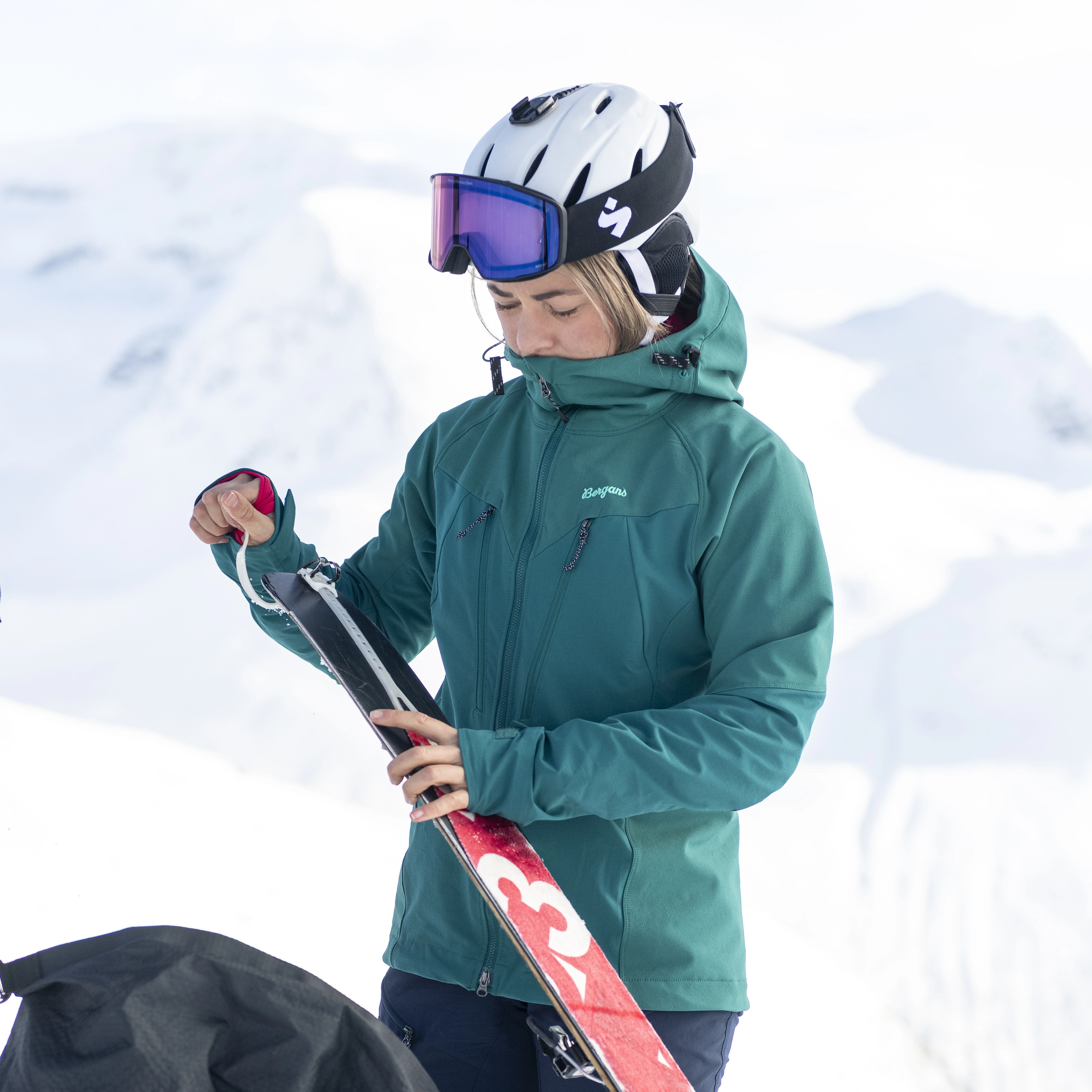 Tind Softshell Jacket Women Malachite Green