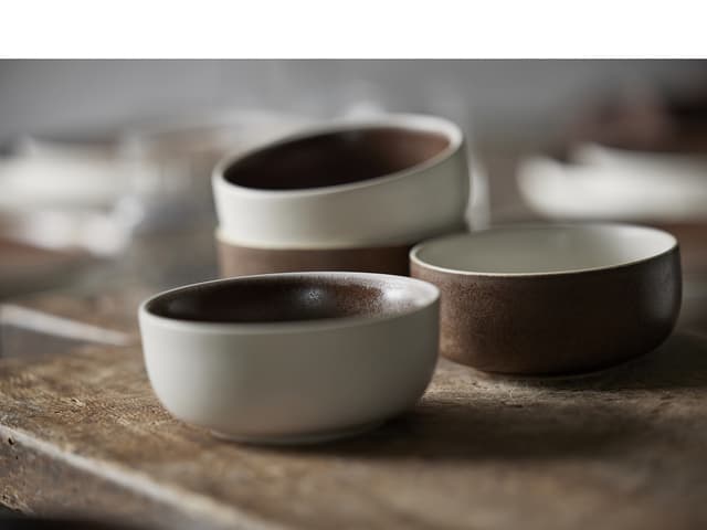 Studio Round Skål Matte white/Matte bark