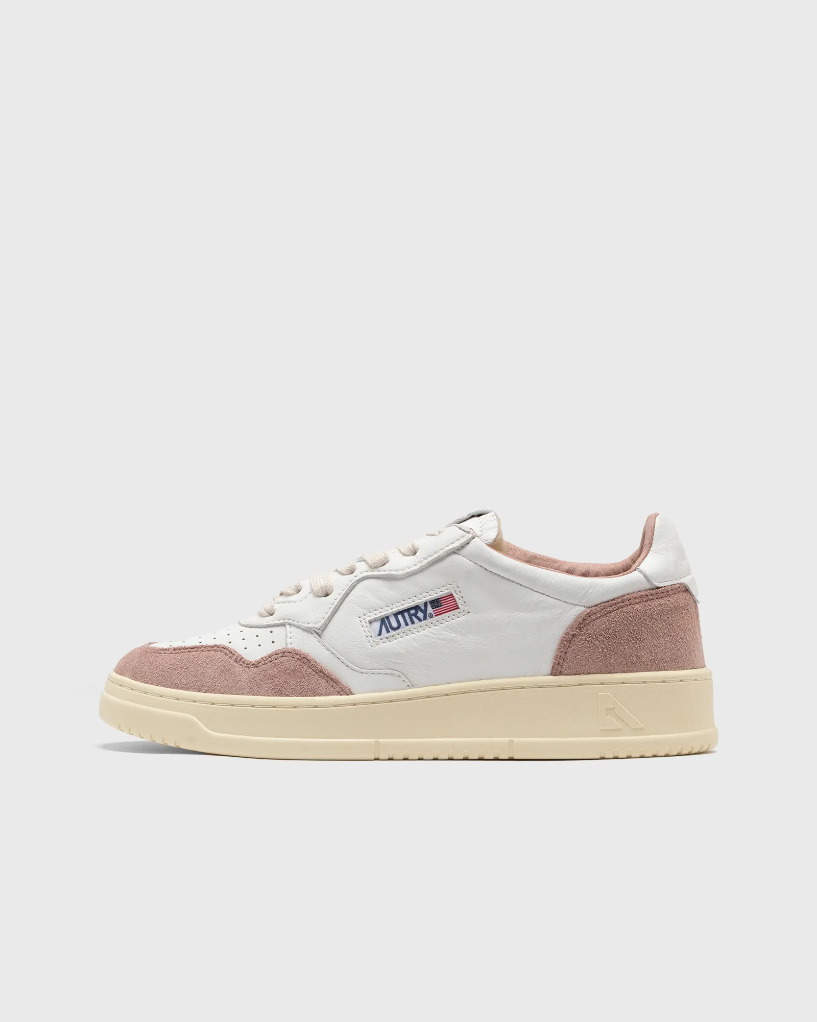 Tênis Autry Action WMNS MEDALIST LOW