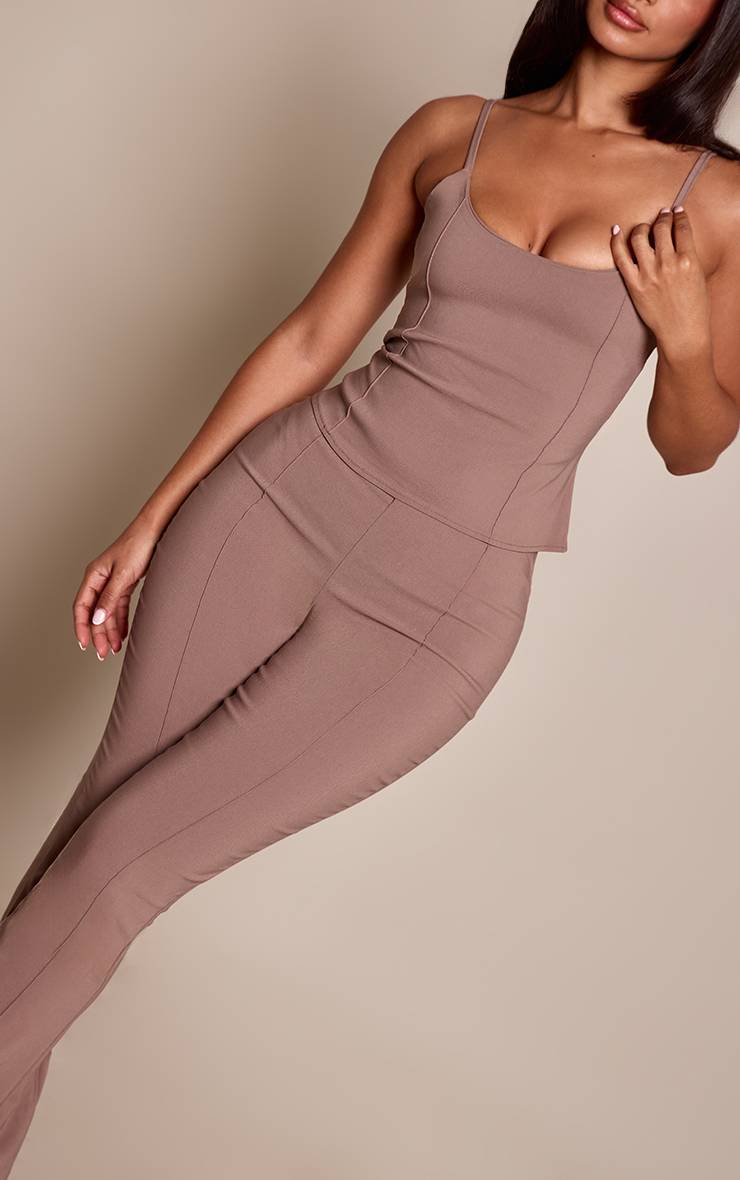 Taupe Pantalon Évasé Petite Avec Détails De Coutures En Tissu Extensible