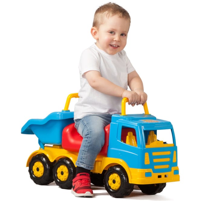 Sandspielzeug LKW mit Sitz