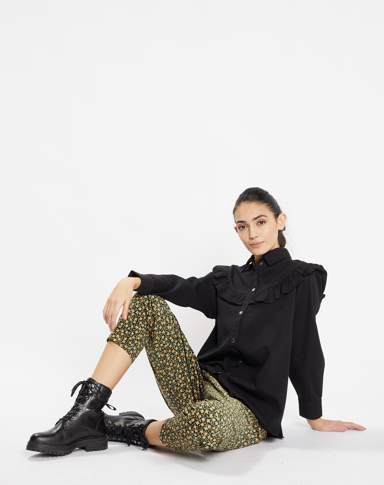 Galeries Lafayette Chemise en Coton bio Candy volant en plastron noire