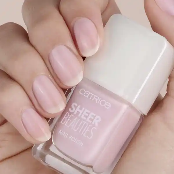 Sheer Beauties Nail Polish 030 Kiss The Miss